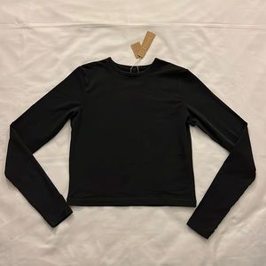 SKIMS VINTAGE CROPPED LONG SLEEVE T-SHIRT
